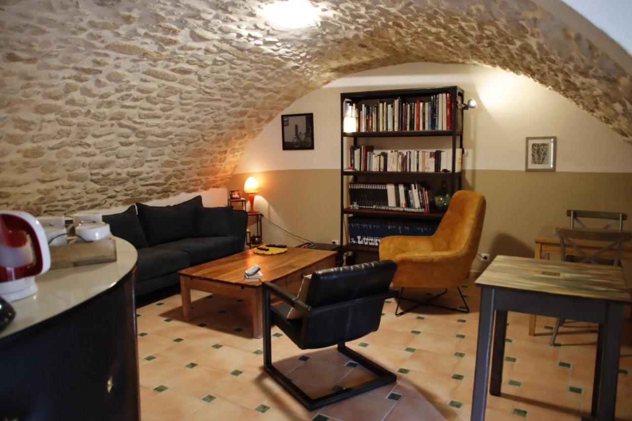 La Maison Wisteria Saint-Pantaléon-les-Vignes 외부 사진
